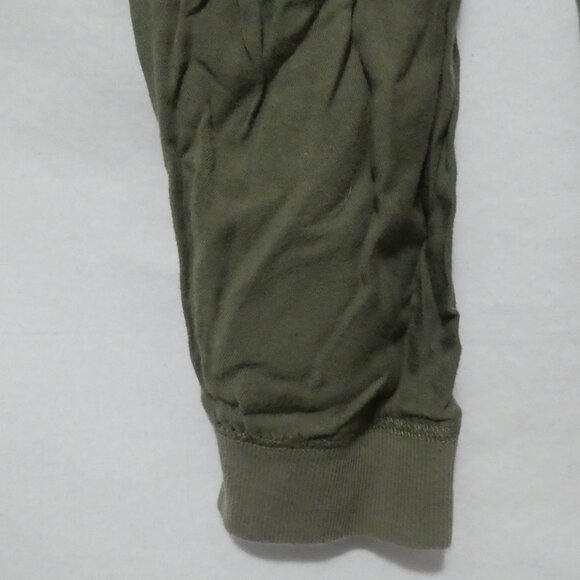 JOGGER | small | Olive Green Cargo Joggers | GUC - Picture 15 of 16